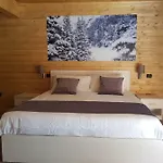Apart Otel Lorica Suite Lago