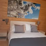 Aparthotel Lorica Suite Lago 4*