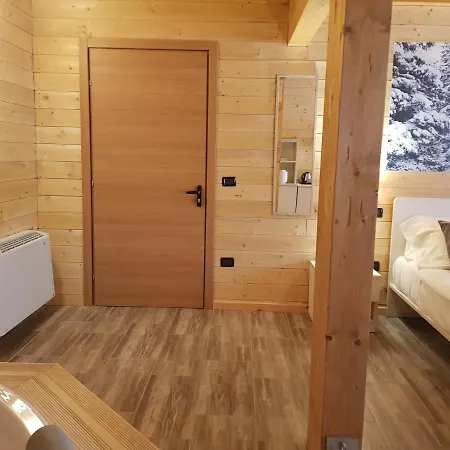 Aparthotel Lorica Suite Lago