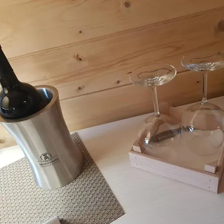 Lorica Suite Lago Aparthotel 4*