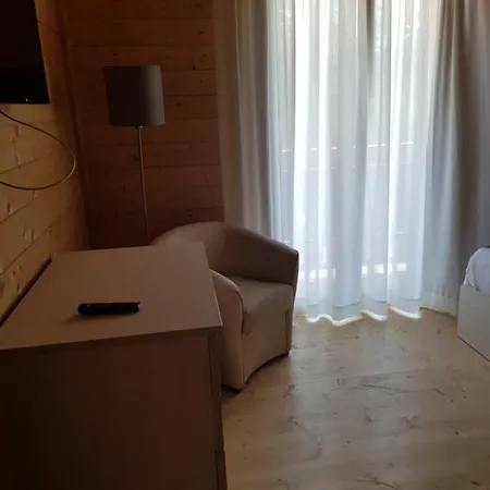 Aparthotel Lorica Suite Lago