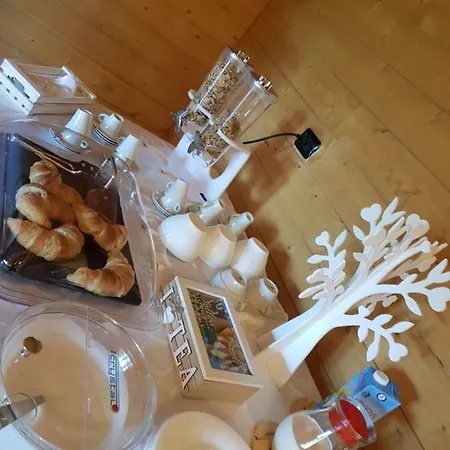 Lorica Suite Lago アパートホテル 4*