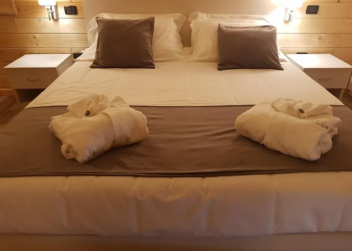 Apartmanhotel Lorica Suite Lago 4*