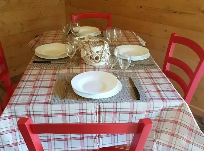 Lorica Suite Lago Apartmanhotel