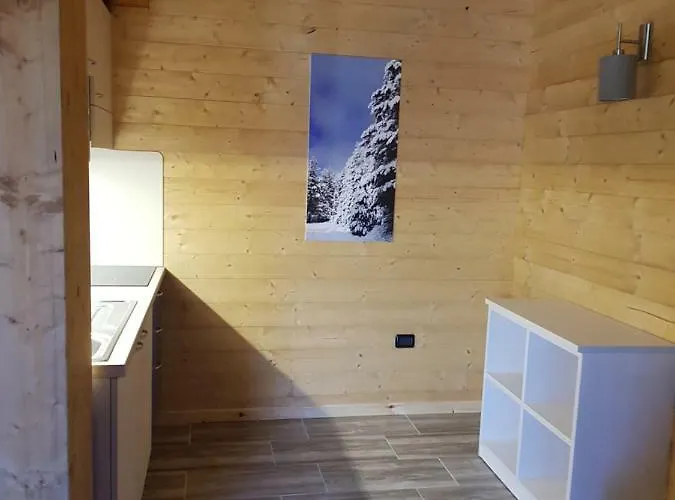 Lorica Suite Lago Apartmanhotel