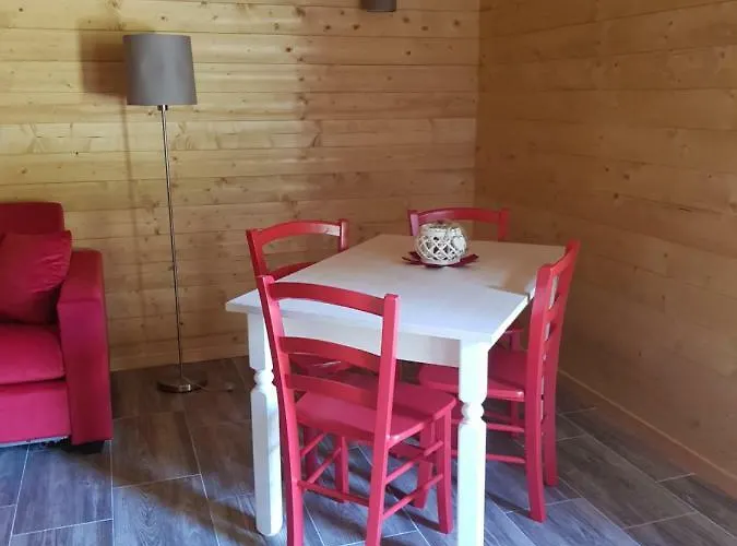 Apartmanhotel Lorica Suite Lago 4*