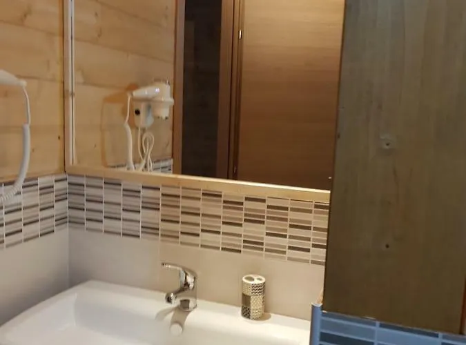 Apartmanhotel Lorica Suite Lago 4*