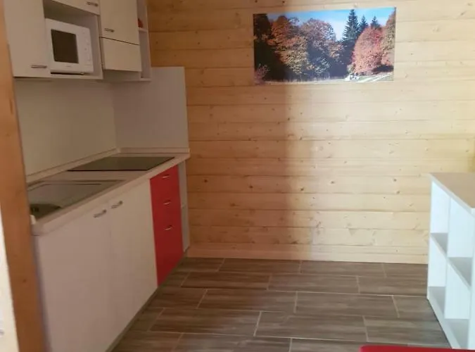 Lorica Suite Lago Apartmanhotel Lorica