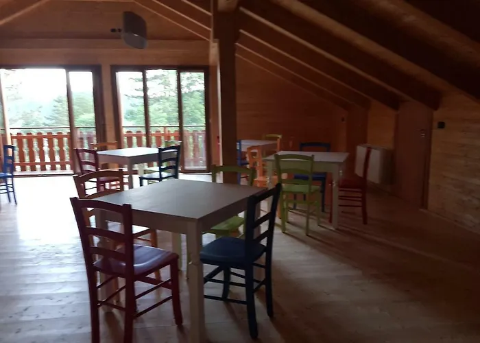 Lorica Suite Lago Apartmanhotel Lorica