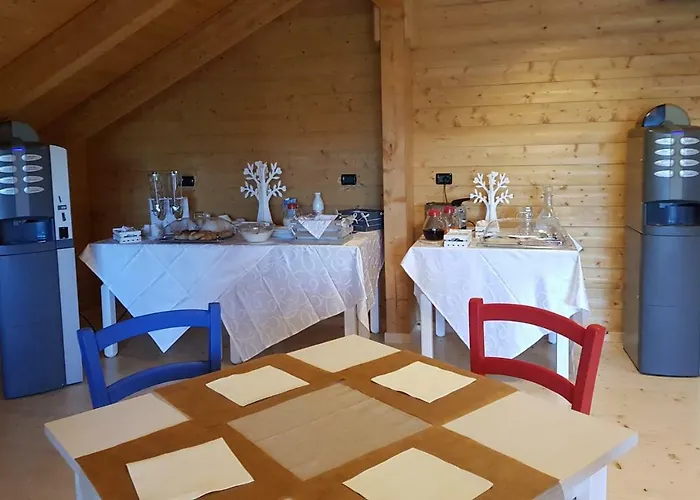 Apartmanhotel Lorica Suite Lago 4*